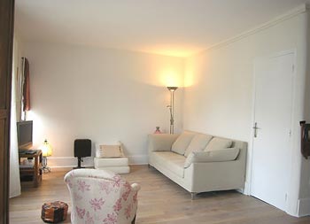 Pictures daily apartment for rent Bastille Voltaire