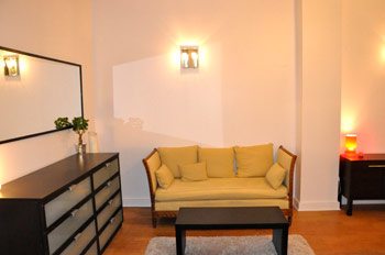 Photos Paris holiday apartment Louvre Saint-Honor�
