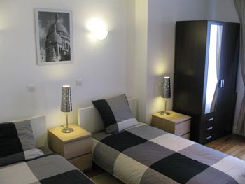 Photos daily apartment for rent Montmarte Hill